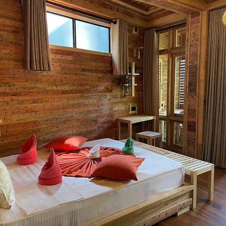 Winwood Ella Hotel ภายนอก รูปภาพ