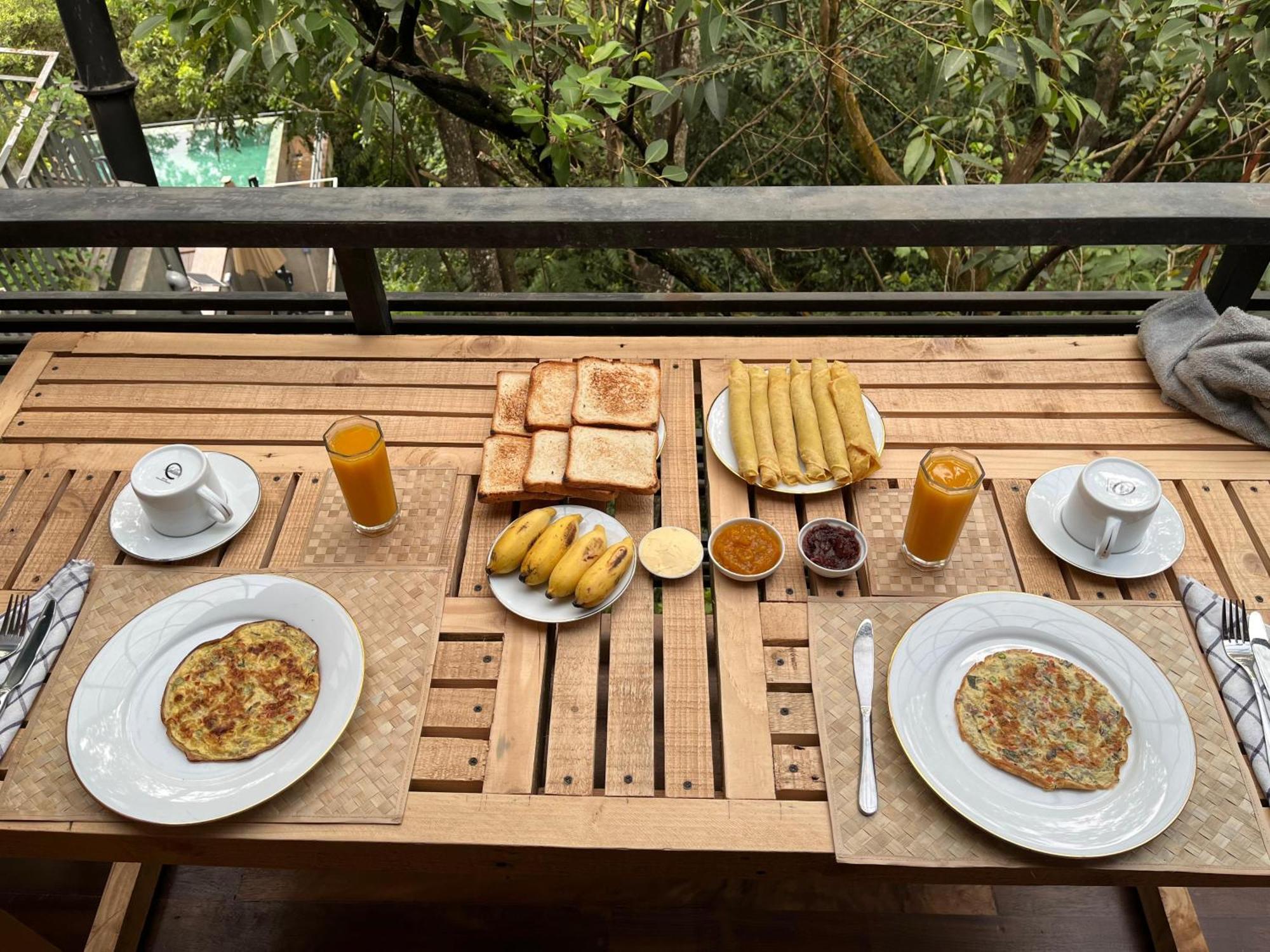 Winwood Ella Hotel ภายนอก รูปภาพ