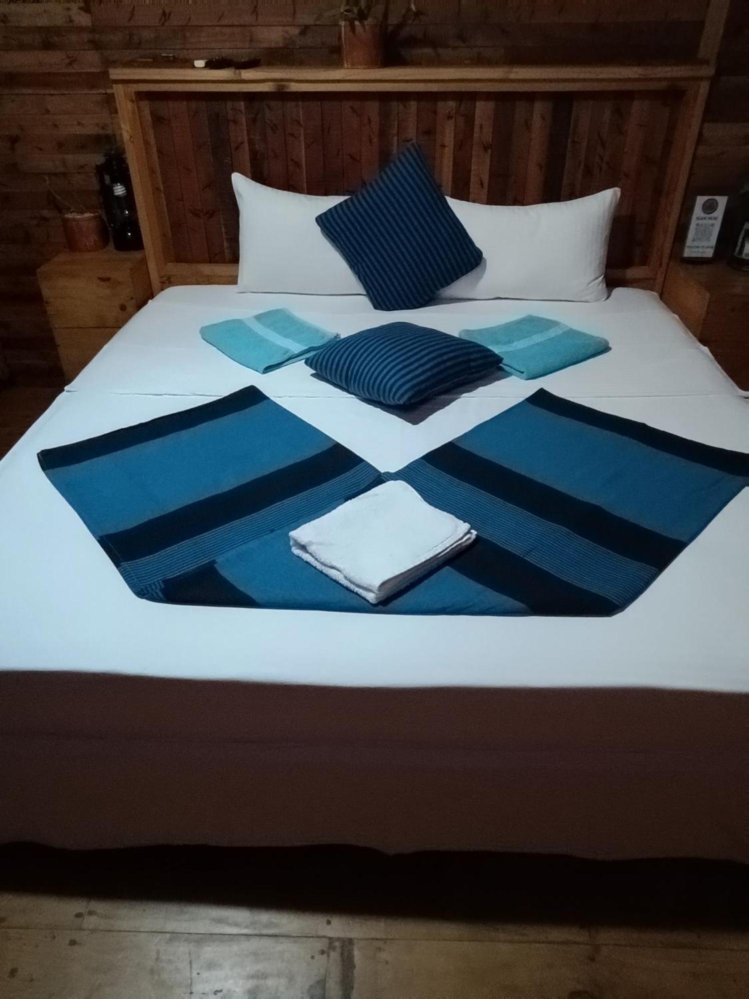 Winwood Ella Hotel ภายนอก รูปภาพ