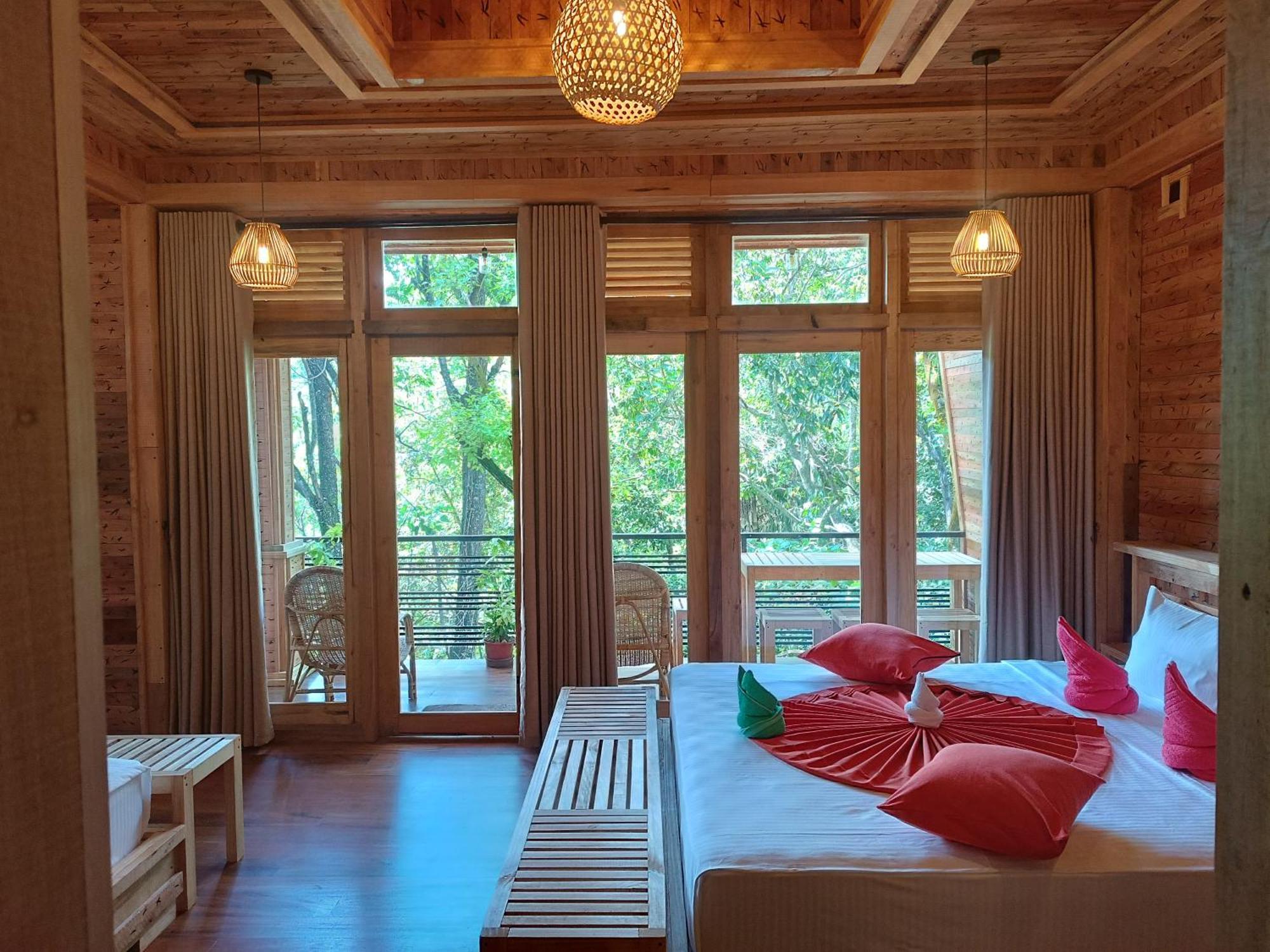 Winwood Ella Hotel ภายนอก รูปภาพ