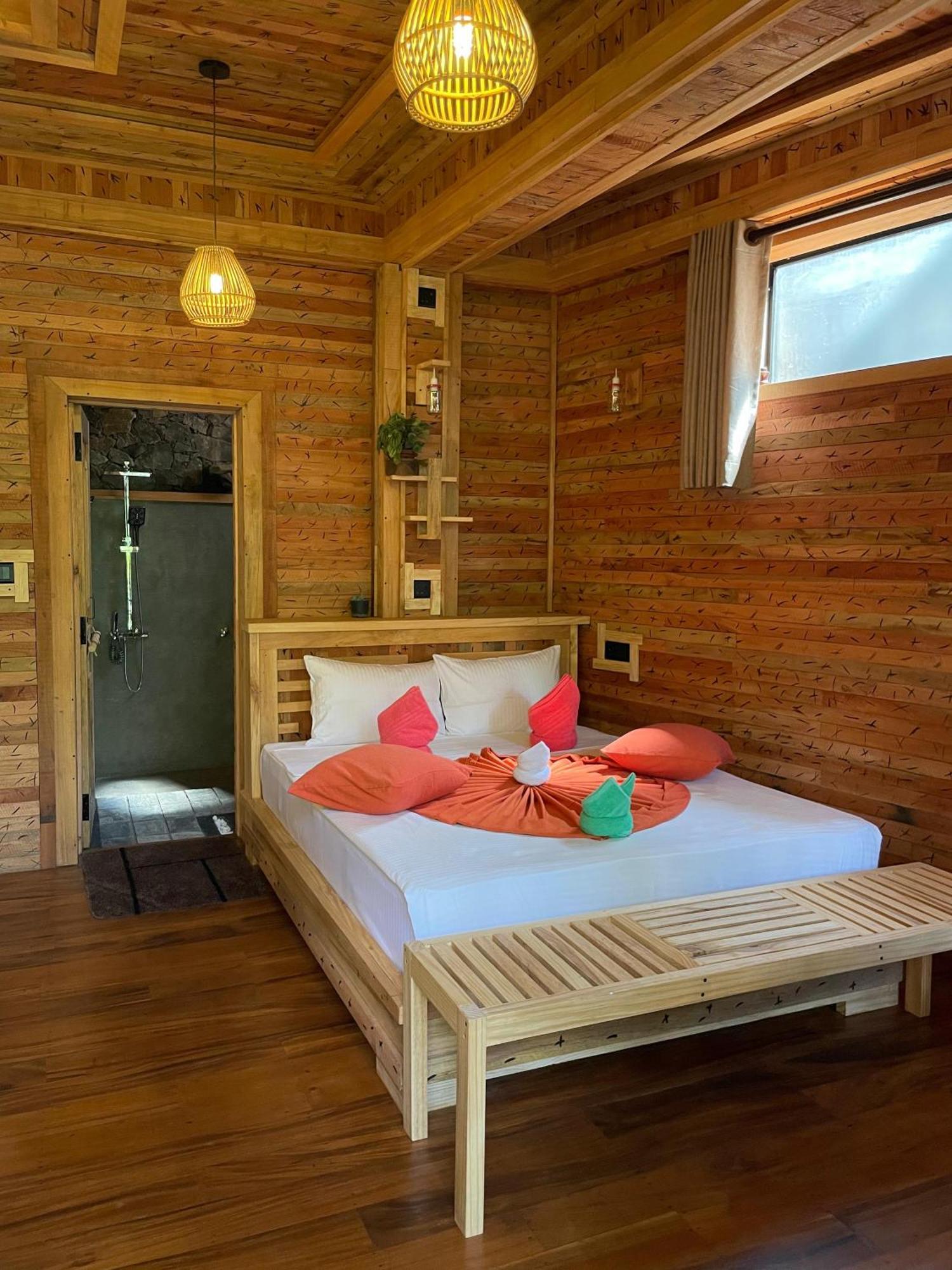 Winwood Ella Hotel ภายนอก รูปภาพ